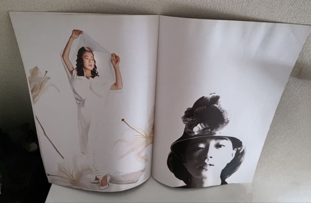 中森明菜 1998 コンサートツアー「ファム・ファタール」パンフレットぬ