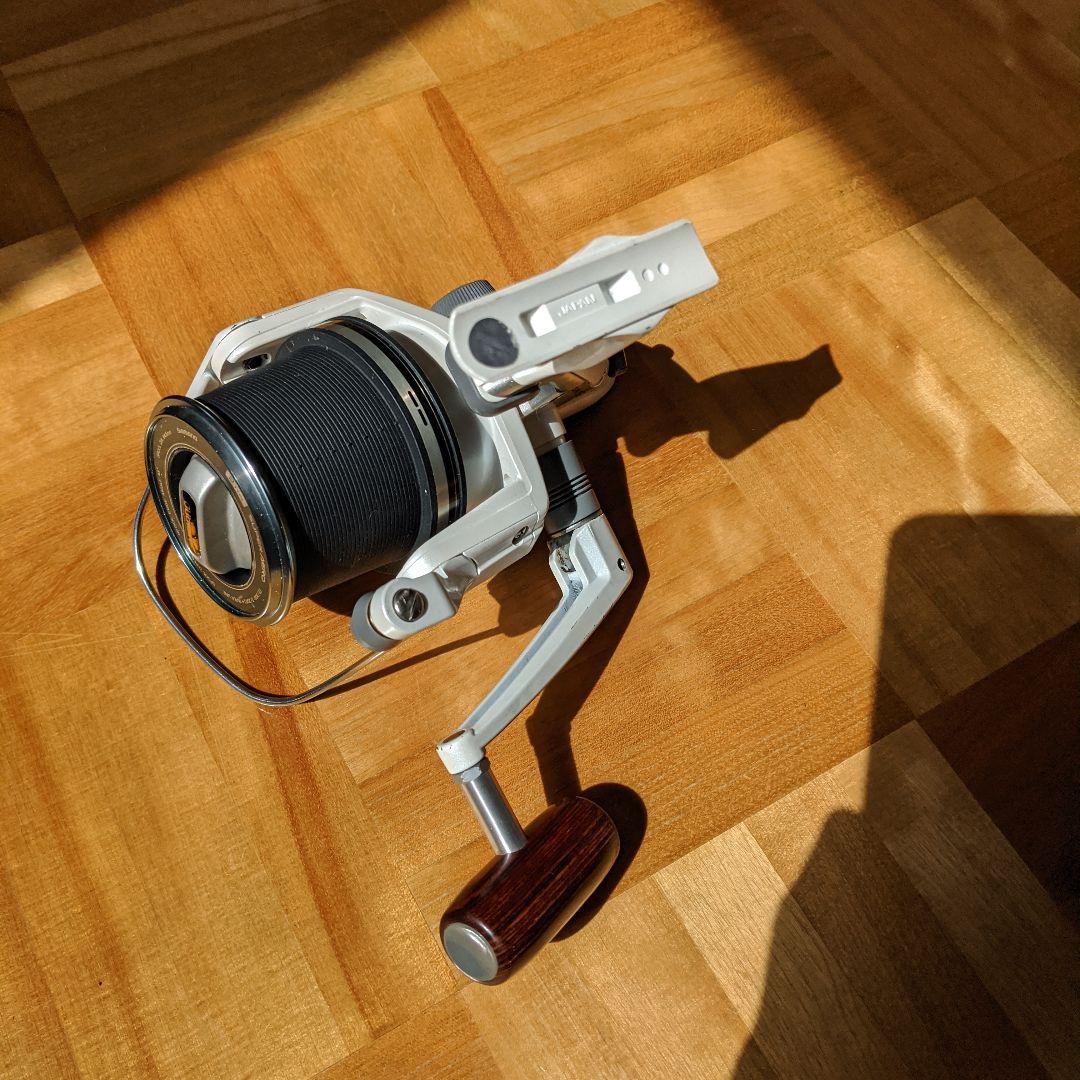 遠投用スピニングリール