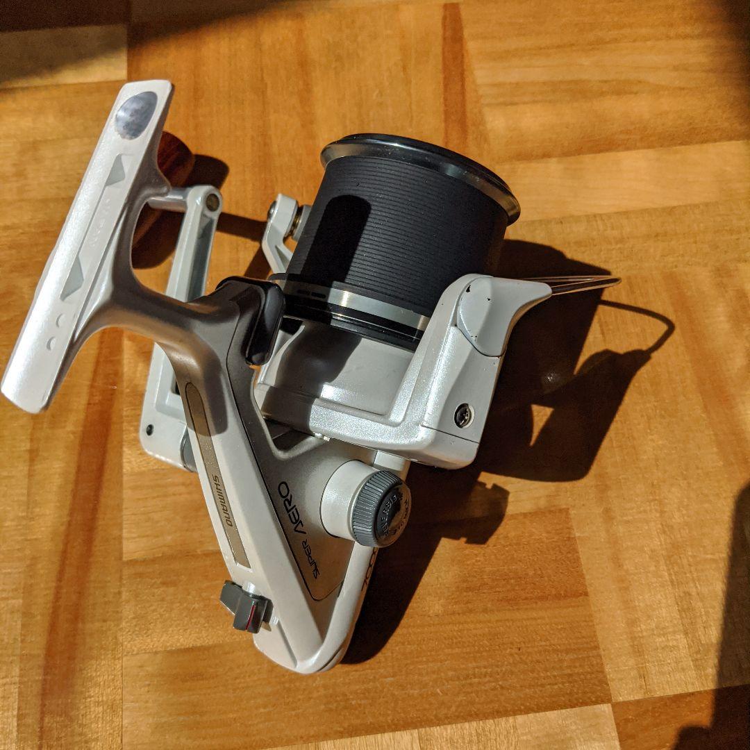 遠投用スピニングリール