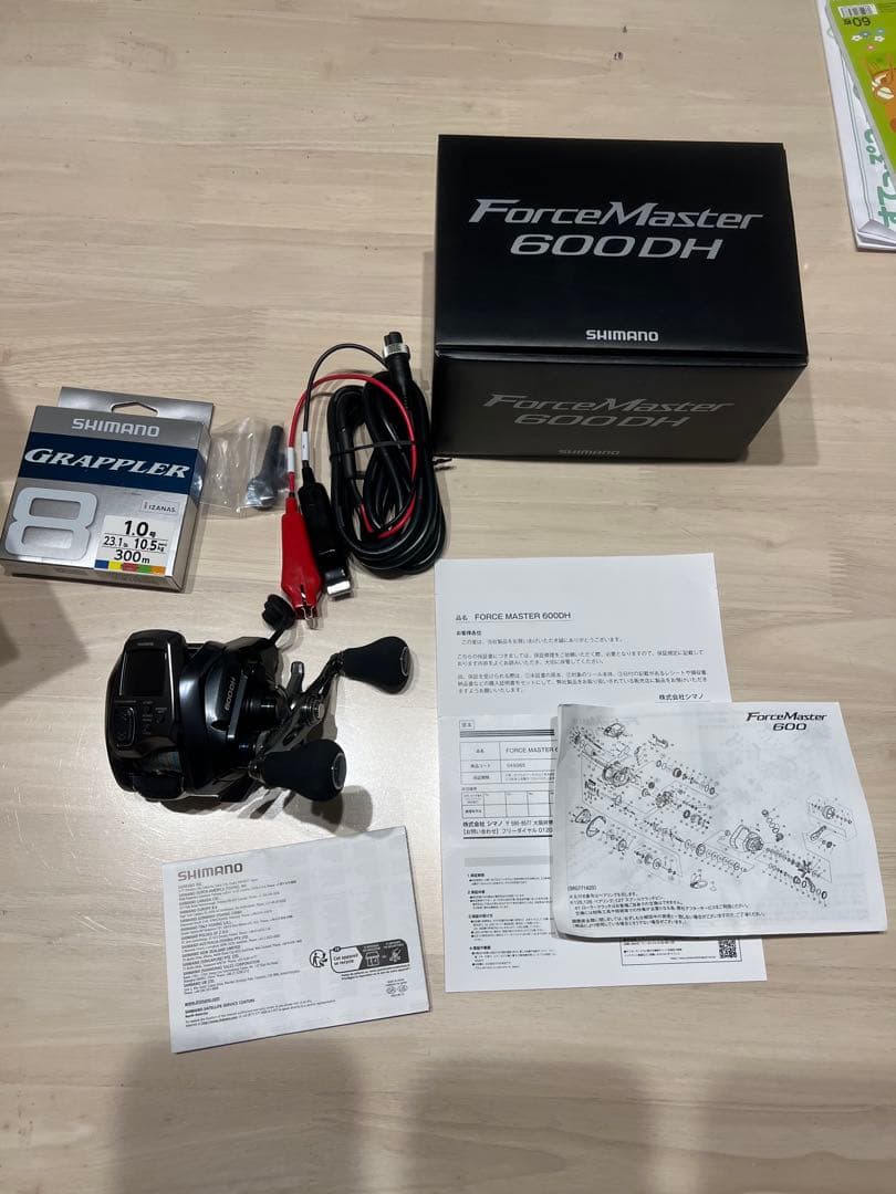 美品　23シマノ電動リール フォースマスター 600ダブルハンドル　右ハンドル