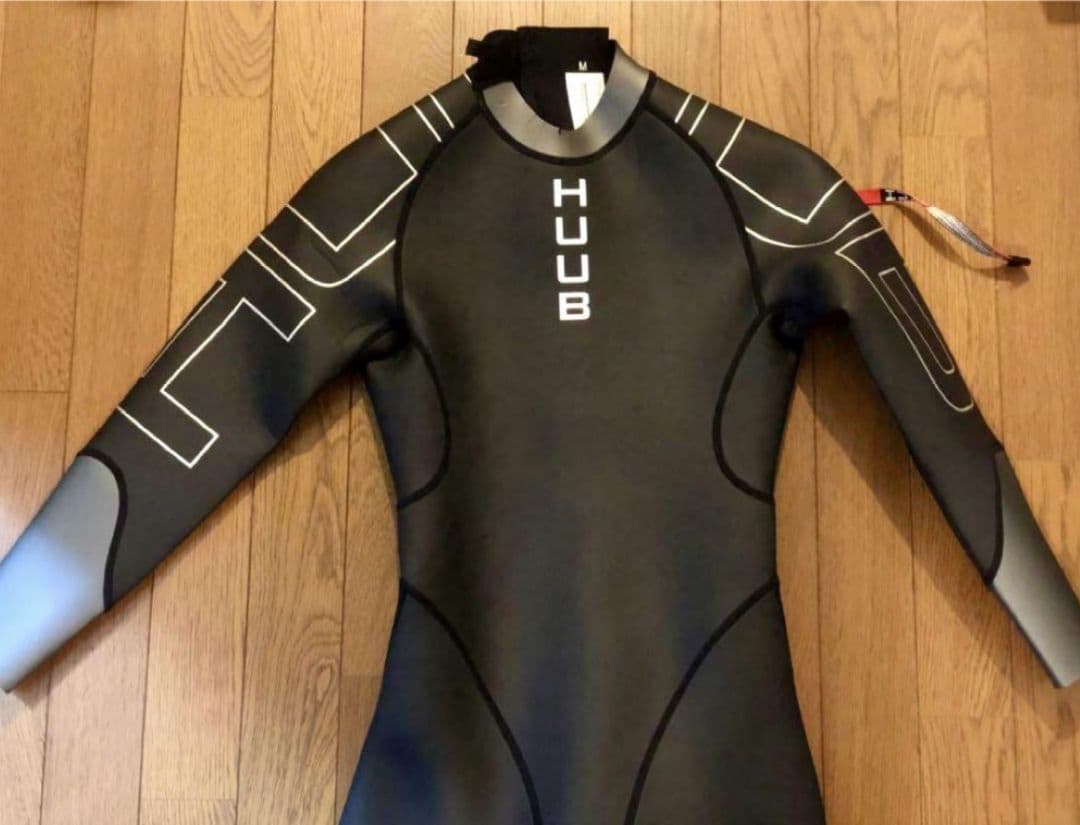 トライアスロン　HUUB ウェットスーツ　サイズMT