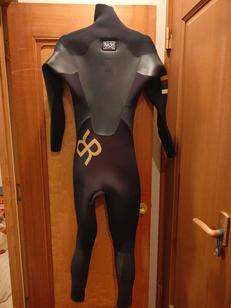 steinway　　　　　　　　　　　　　　　　　　　　RASH ラッシュ