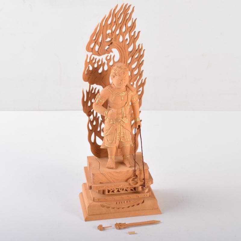 仏教美術　金彩柘植彫刻　不動明王像　仏像　置物　M　7074