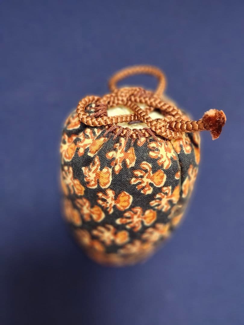 古瀬戸肩衝茶入 替仕覆 裏千家　十五代 　花押　山里　鵬雲斎　瀬戸茶入