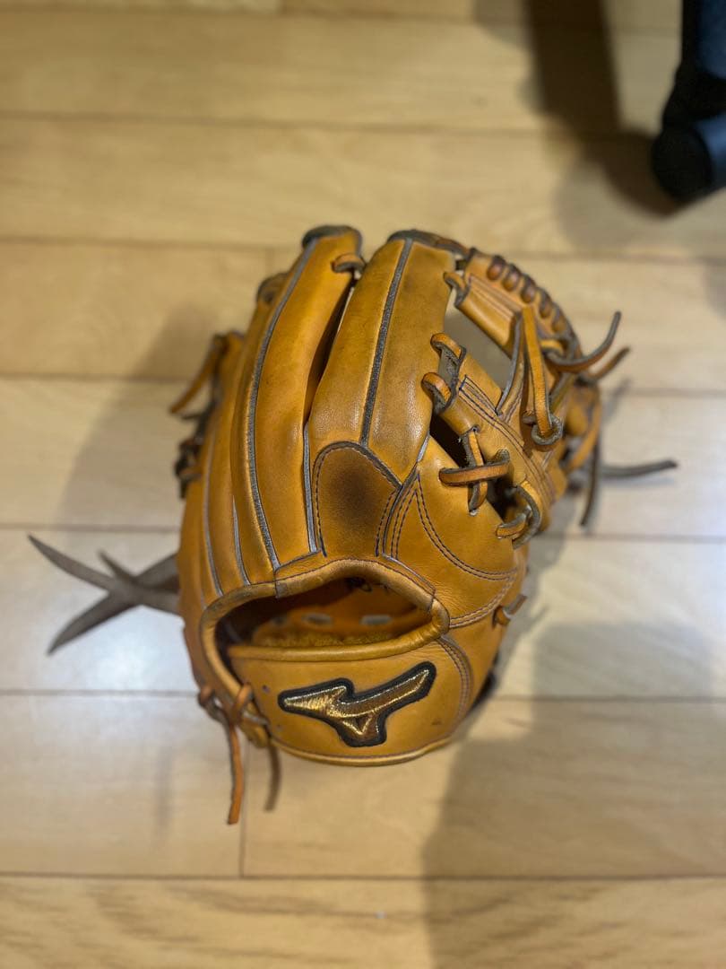 ミズノプロ　内野手用硬式グローブ　ビターオレンジ