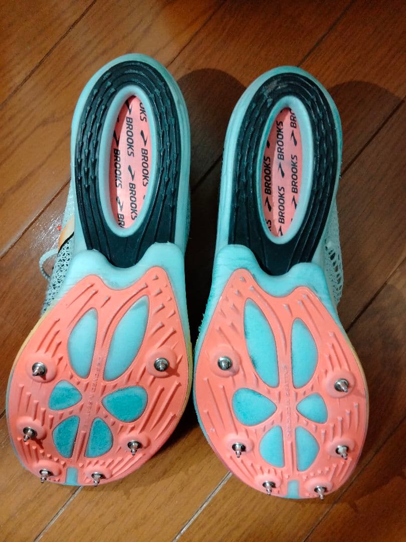 ブルックススパイクハイペリオンエリートMD　27cm