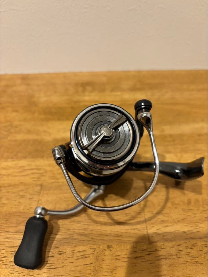 ダイワ EXIST 2500S-C スピニングリール