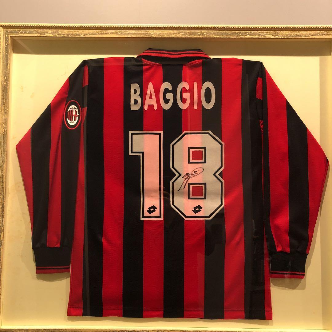 ロベルトバッジョ　サイン入りユニホーム