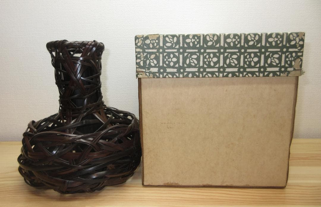 送料込【逢絢亭】茶道具 花籠 鶴首籠 染竹 竹製の入子 木製 作家物 紙箱入り