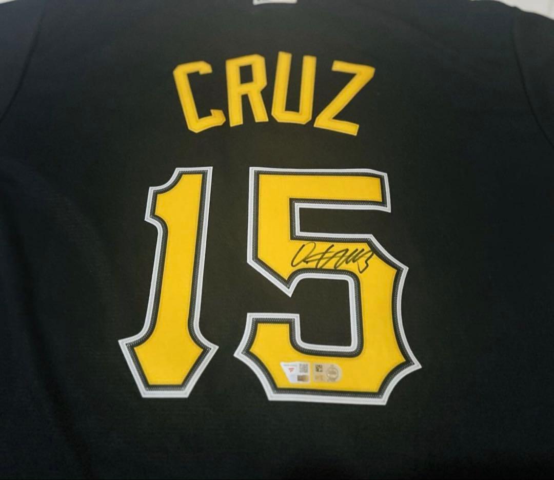 MLB パイレーツ　オニール・クルーズ　直筆サイン入り　ユニホーム