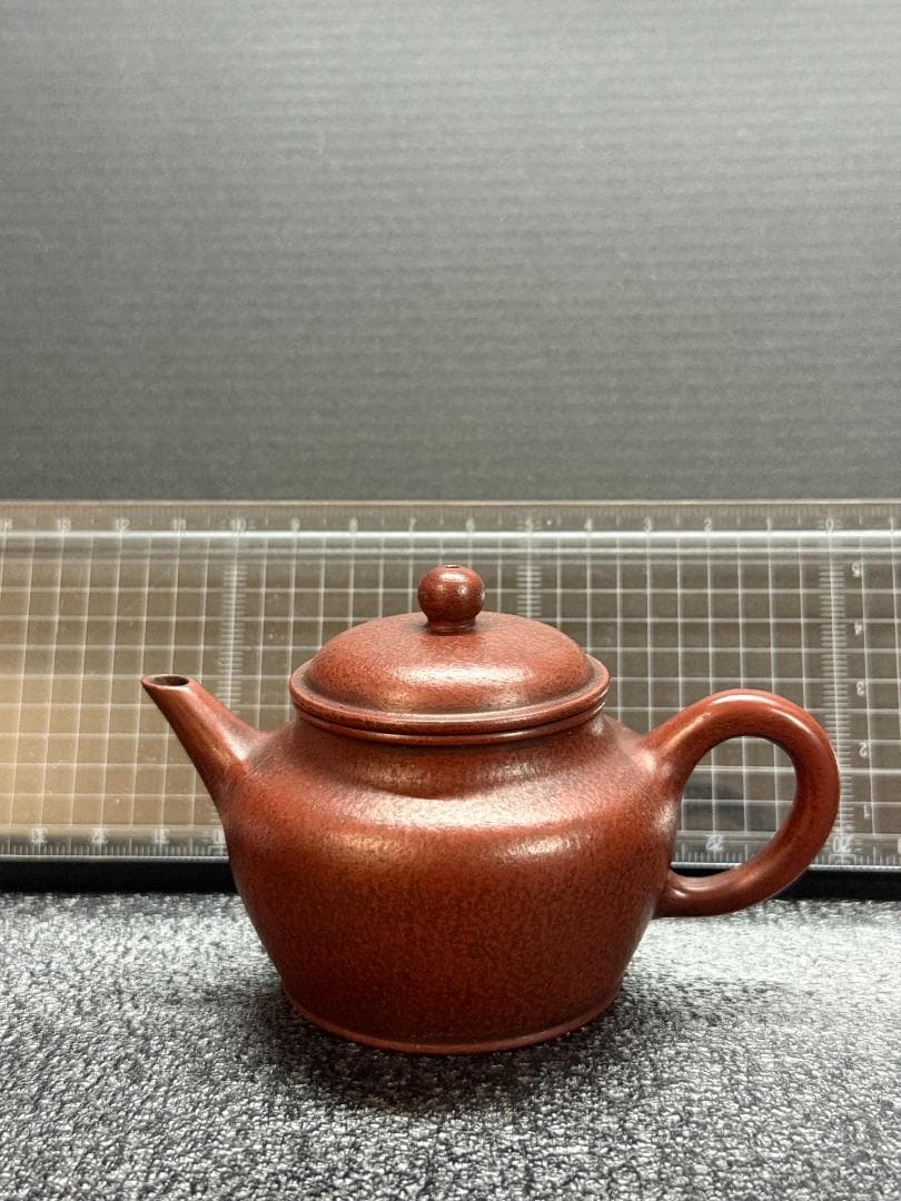 【孟臣 底款 刻漢詩 二月谷雨天】紫砂壷 朱泥 段泥 煎茶道具 急須 単孔口