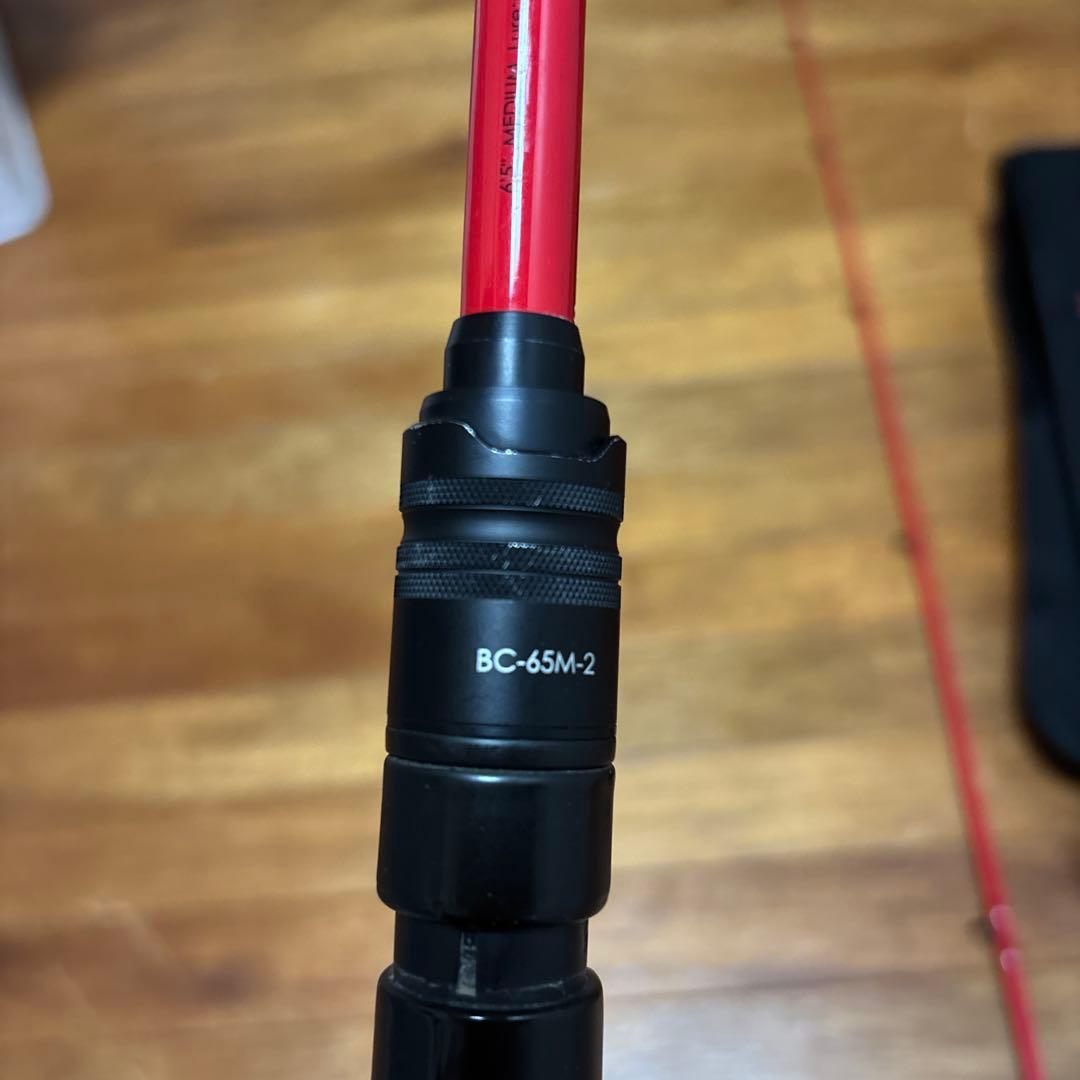 JACKALL BC-65M-2 ベイトロッド レッド