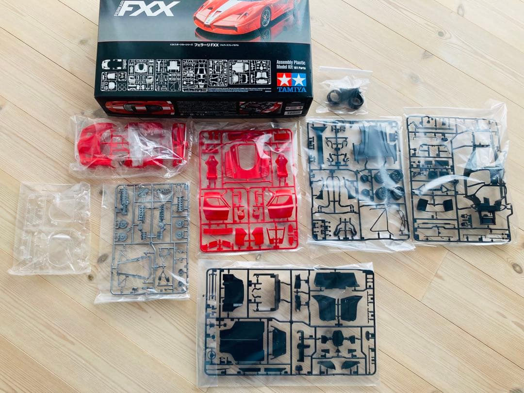 TAMIYA Ferrari FXX 1/24 プラモデルキット