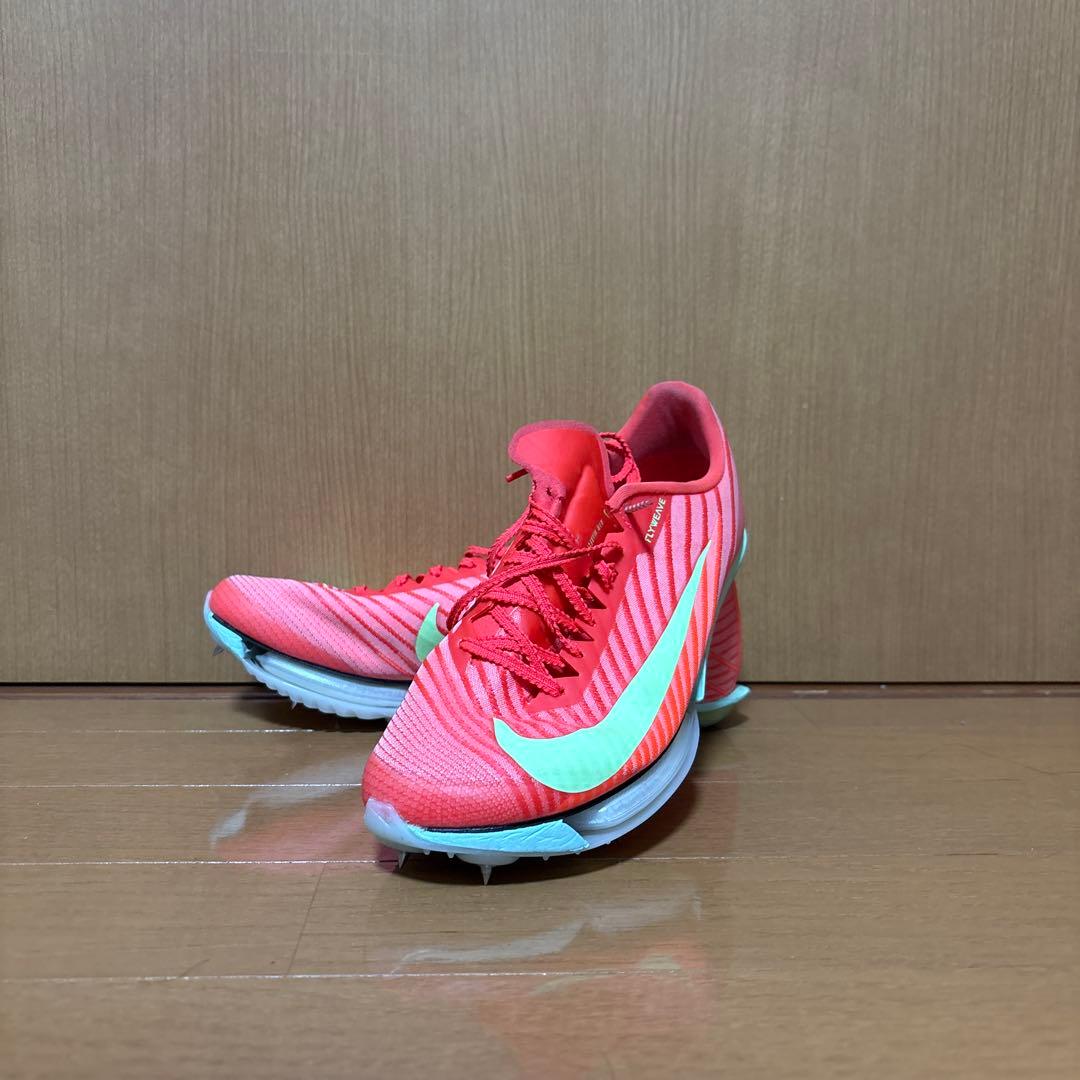 早い者勝ち NIKE マックスフライ2 24.5 （右足外パンク）