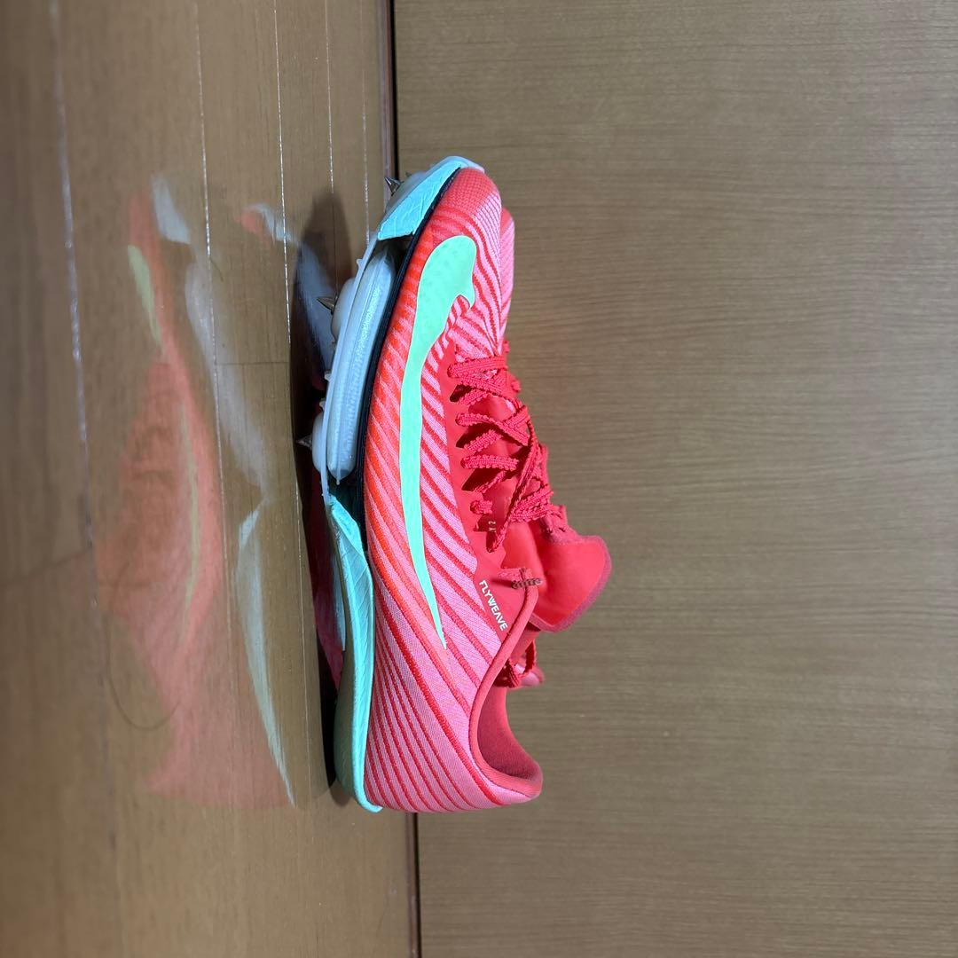 早い者勝ち NIKE マックスフライ2 24.5 （右足外パンク）