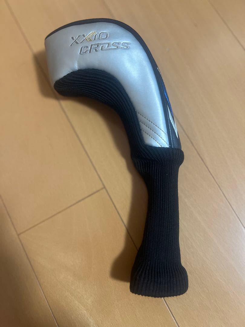 ゼクシオ　クロス　0番アイアン