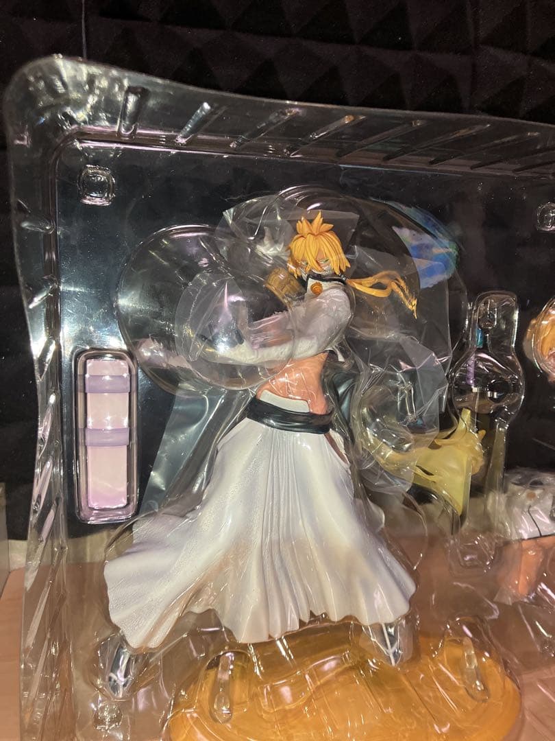 アルファオメガ 初版 BLEACH ティア・ハリベル 1/8スケール フィギュア