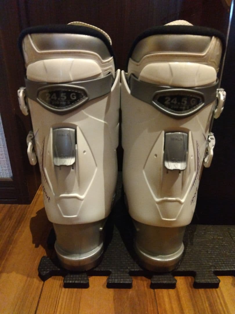 美品/SWALLOW/学生・レディース用/スキーセット/メンテ・WAX済み✔