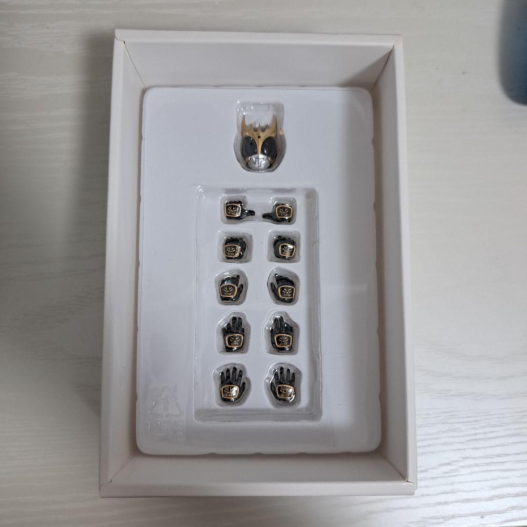 仮面ライダー クウガ アルティメットフォーム S.H.Figuarts