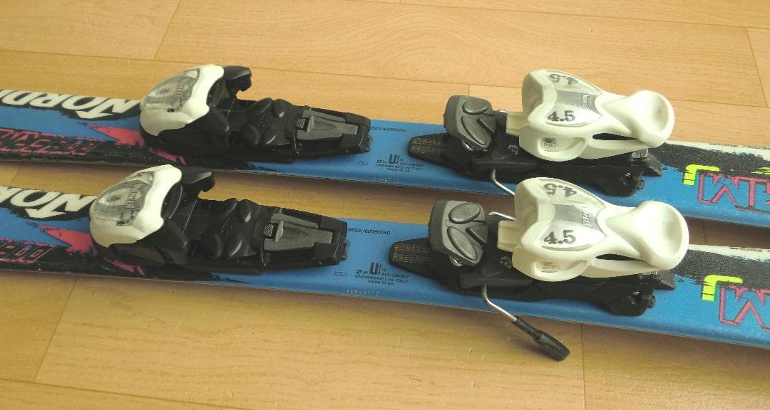 ■1月限定■送料無料■ノルディカ■子供用スキーセット■板110靴21■WAX済■