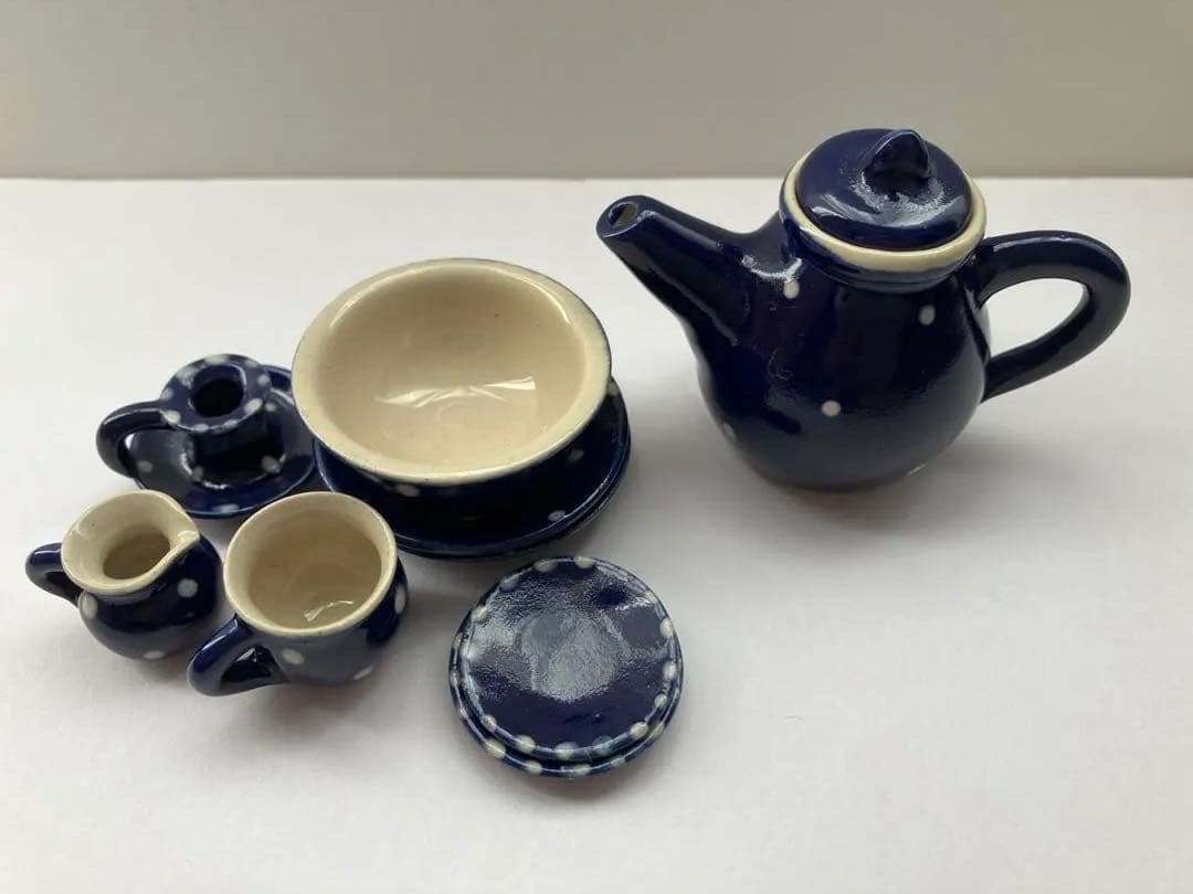 ドイツ　ミニチュア陶器食器セット