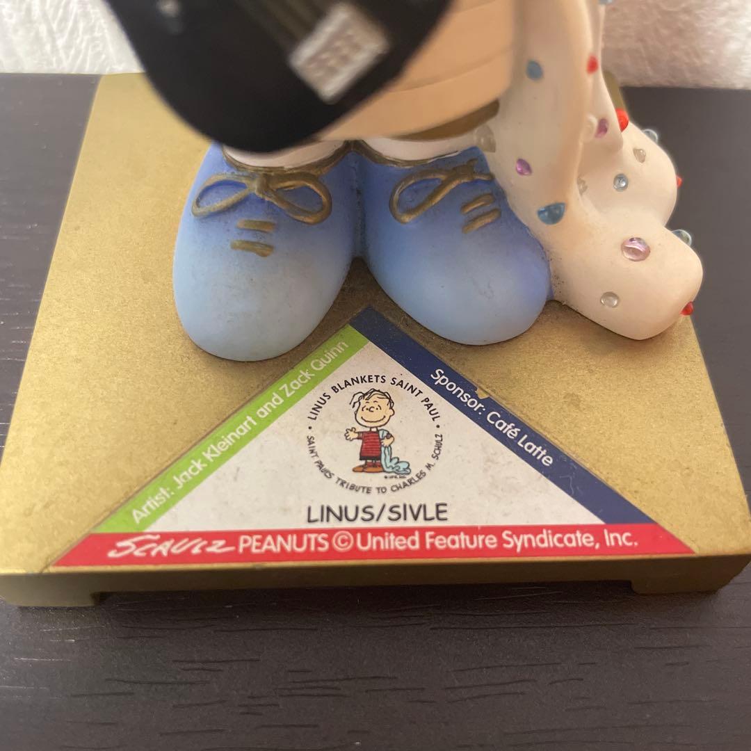 スヌーピー PEANUTS ON PARADE ライナス フィギュア