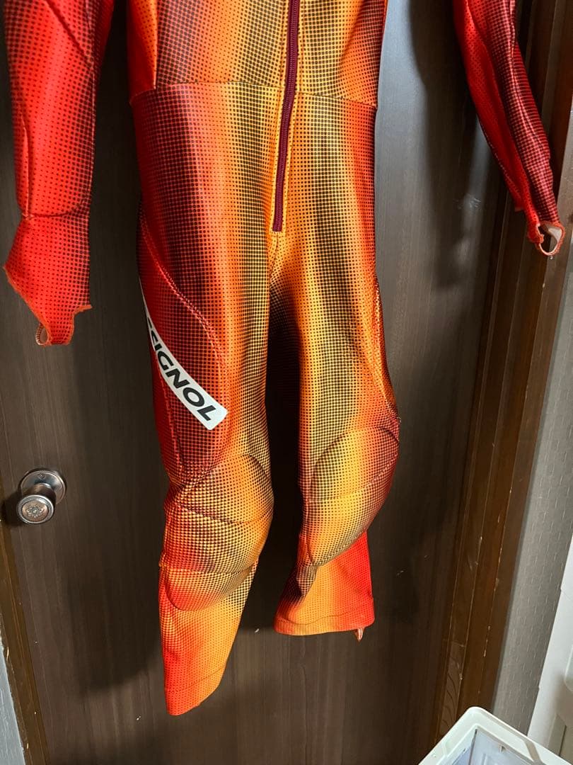 ROSSIGNOL スキーウェア オレンジレッド
