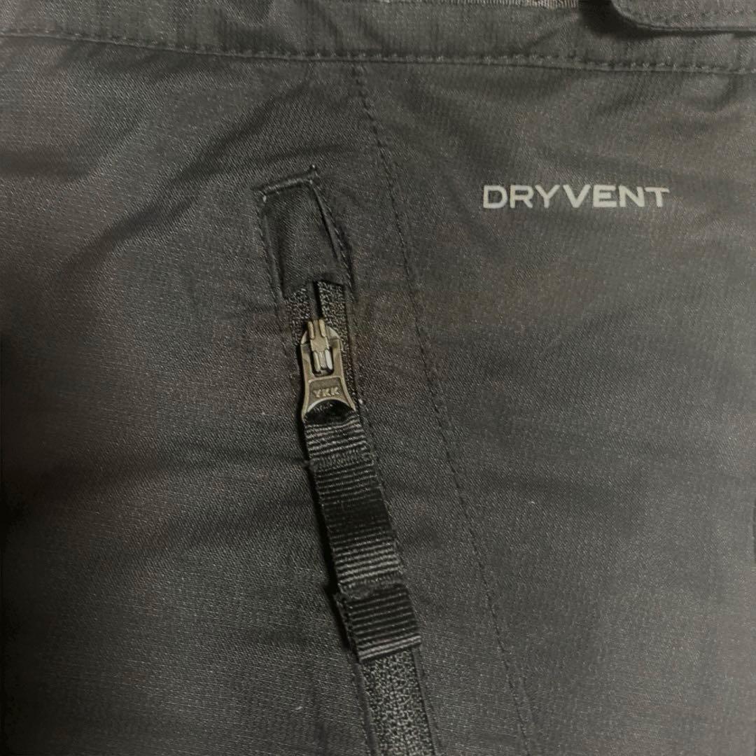 ノースフェイス⭐︎スノーパンツ⭐︎サスペンダーつき◼️１５０新品同様▪️今週限定値下げ▪️