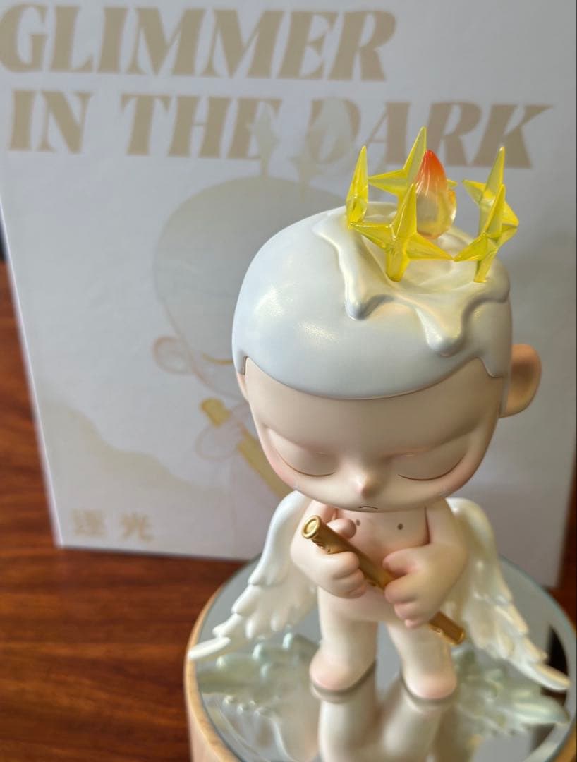 POPMART KUBO Glimmer the dark 限定フィギュア