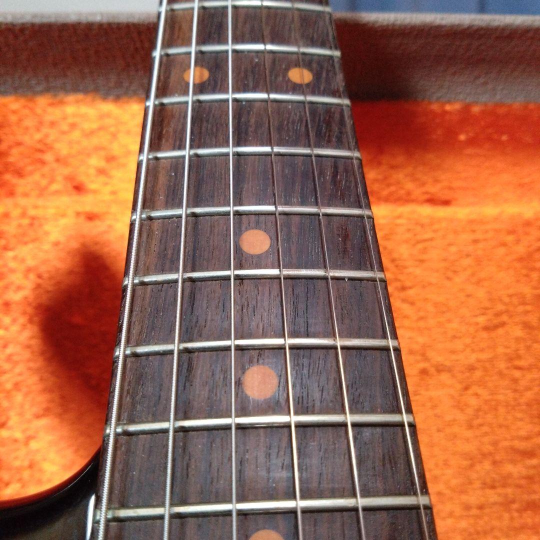 Fender american vintage Ⅱ 1961ストラト