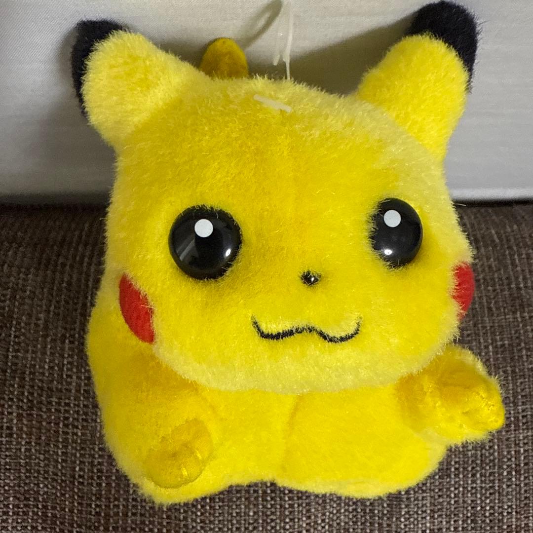 ピカチュウ TOMY ぬいぐるみ 初期ピカ ずんぐりむっくり 初代ポケモン H2