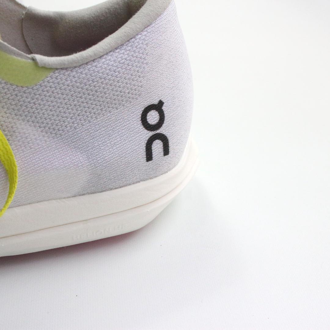 On オン クラウドスパイク アンプリウス2 27cm メンズ 長距離用