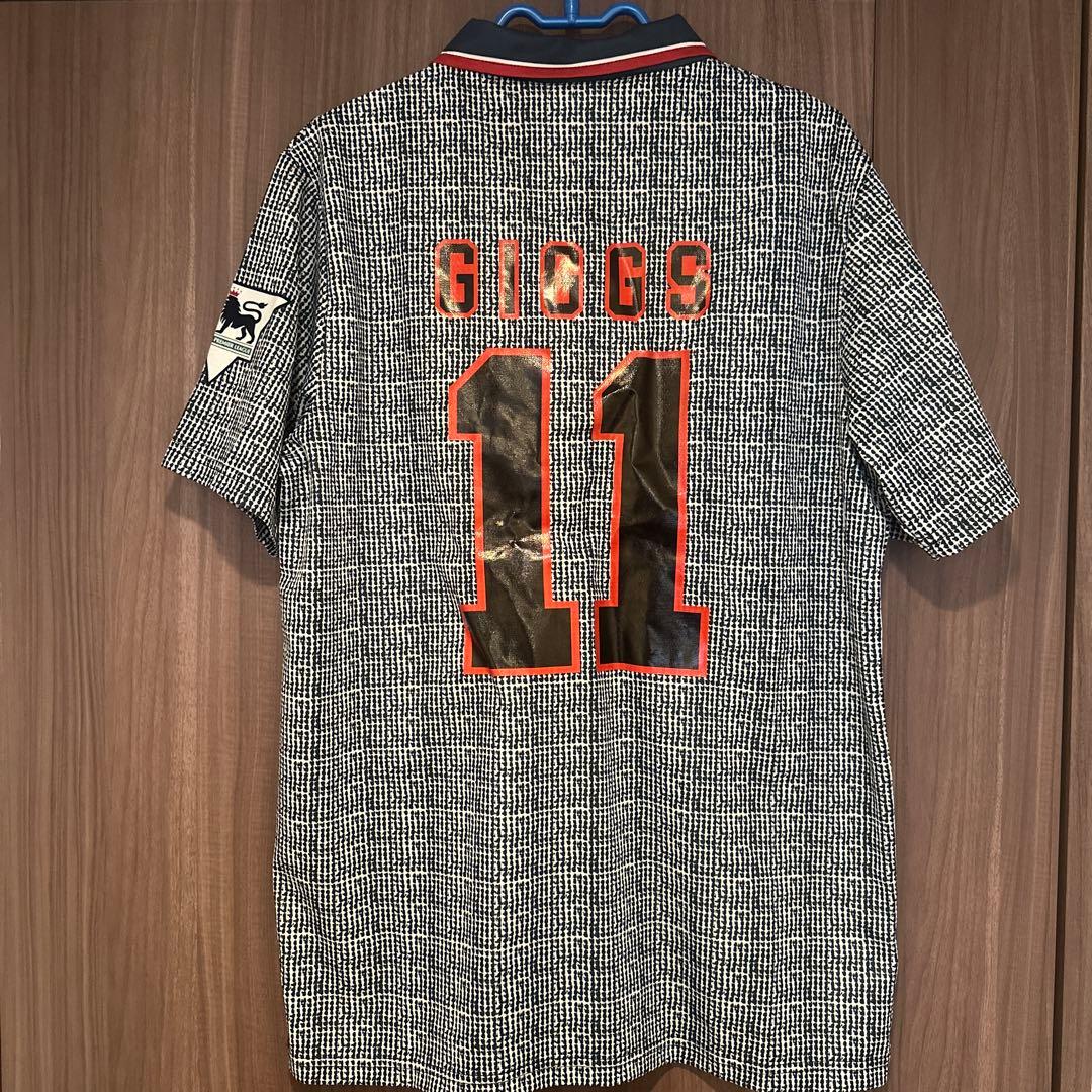 マンチェスター・ユナイテッド UMBRO シャツ Lサイズ　ギグス