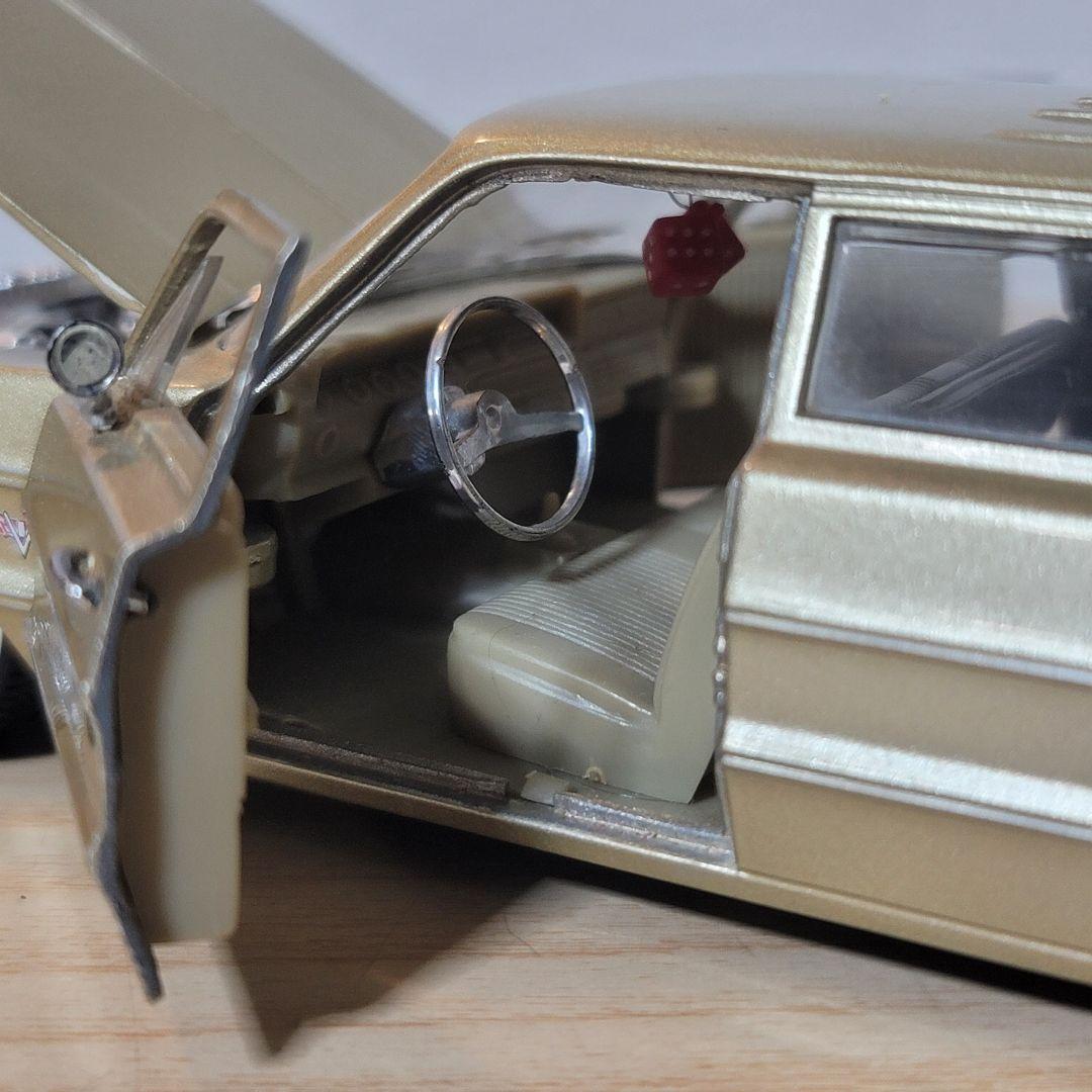 1/24 Jadatoys 64 シボレー インパラ ワゴン