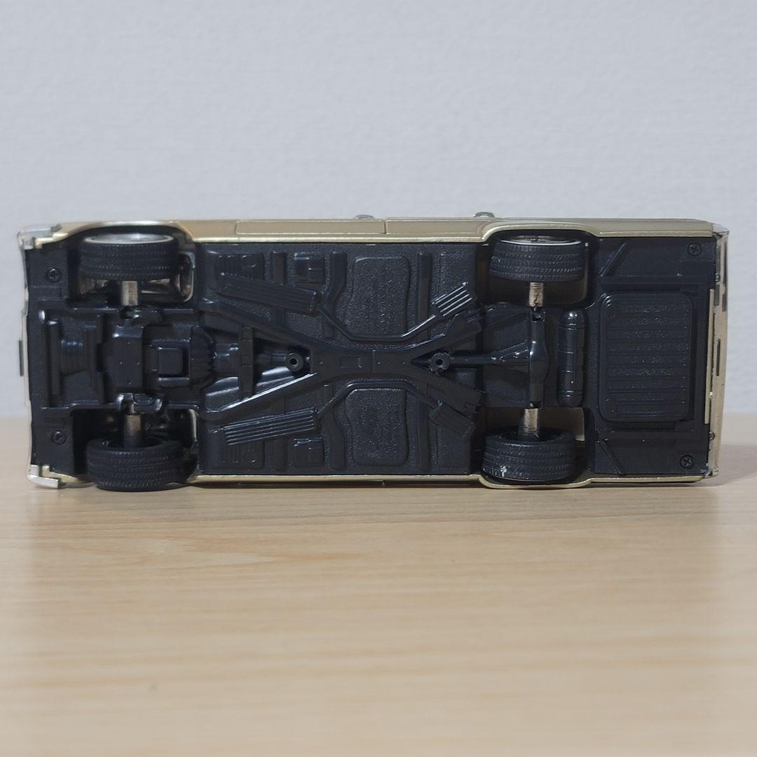 1/24 Jadatoys 64 シボレー インパラ ワゴン