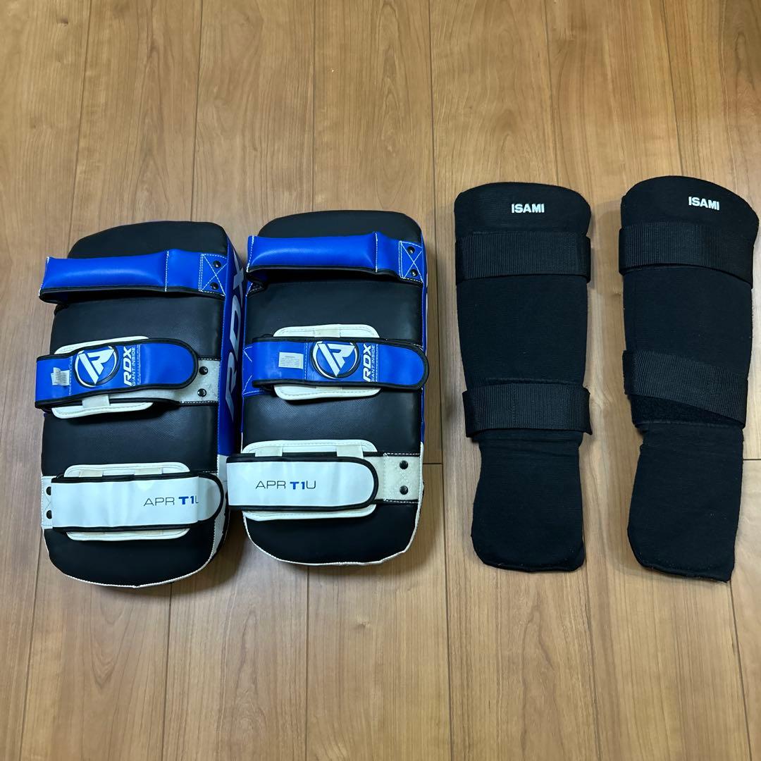 RDX 正規品　ボクシングキックミット　両手セット　イサミ