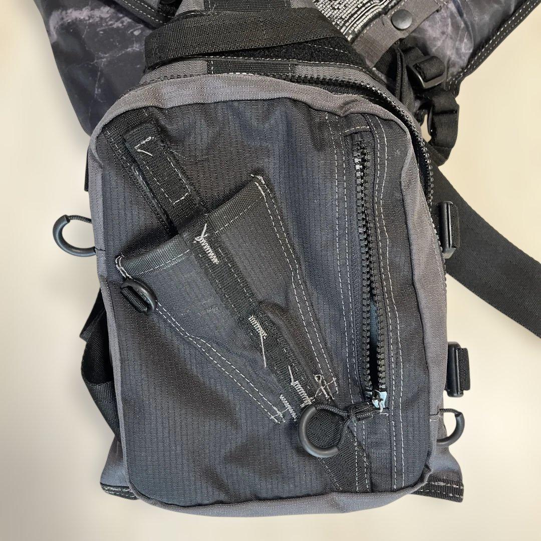 Daiwa DF-6421 ブラックライフジャケット（ハンガーセット）