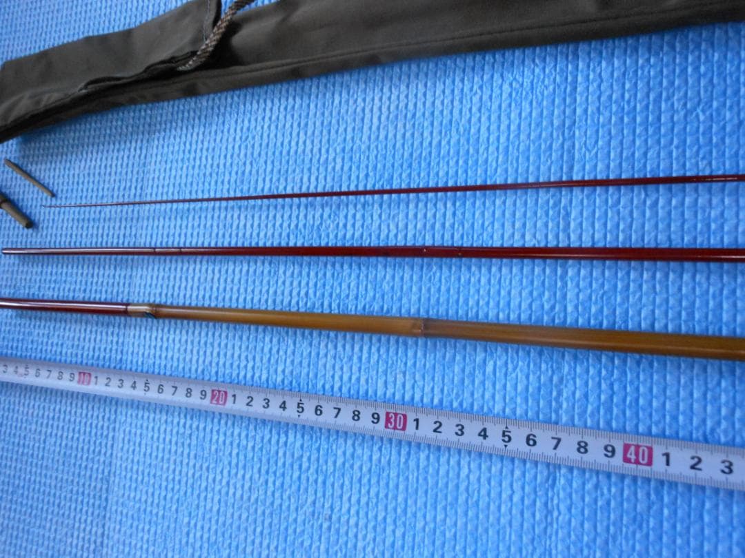 ヘラブナ竿 　竹製 　銘・花鳥水月　３本継（１０，１尺）