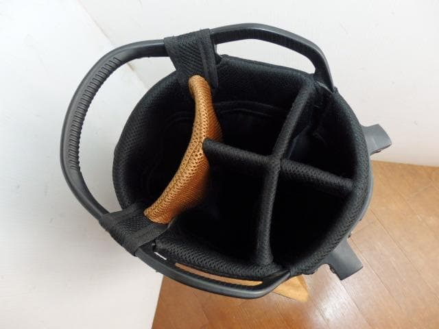 人気のDESCENTE スタンドキャディバッグ