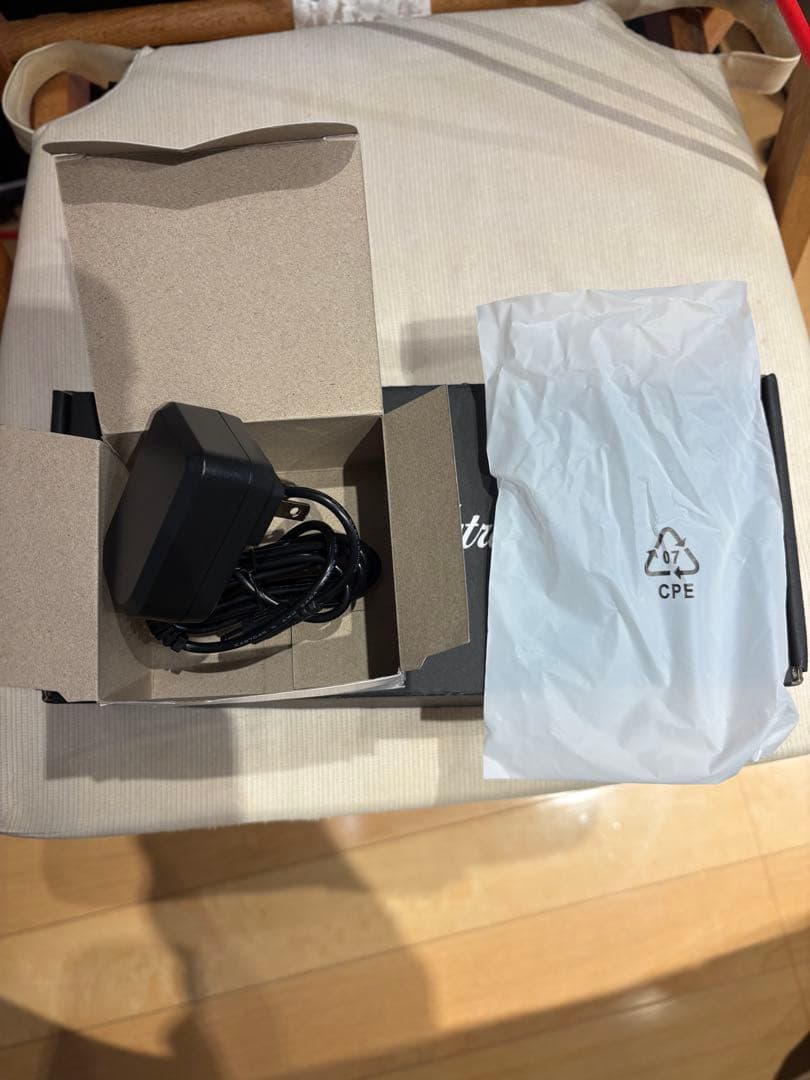 MULTIVERSE ギターエフェクター（ACアダプター付属）　新品未使用