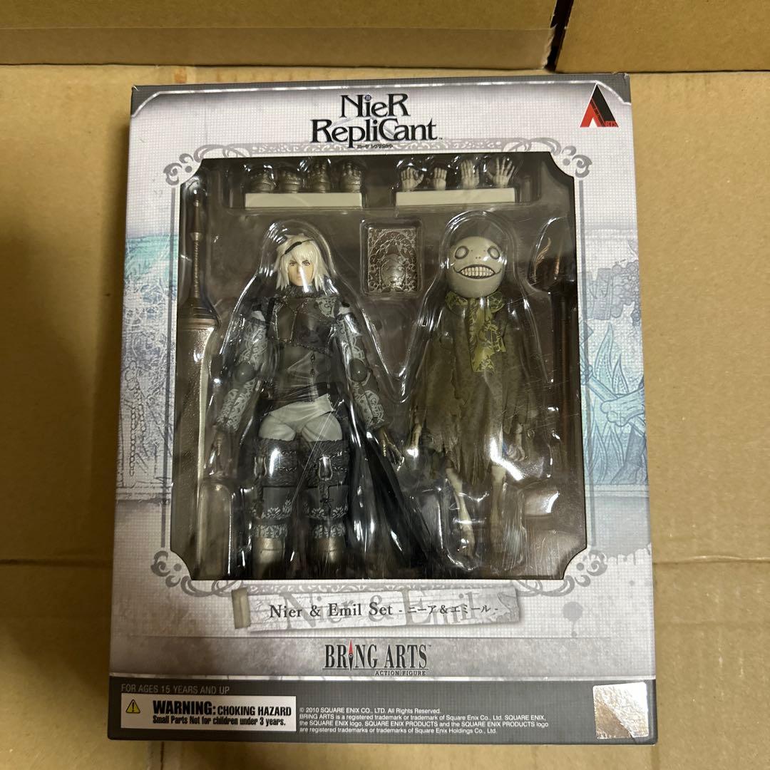 サントス BRING ARTS(ブリングアーツ) ニーア&エミール
