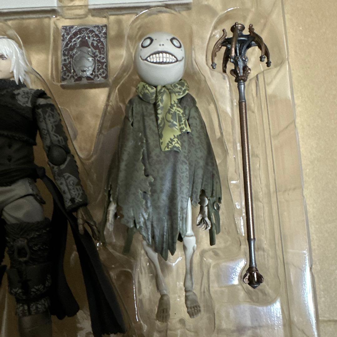 サントス BRING ARTS(ブリングアーツ) ニーア&エミール