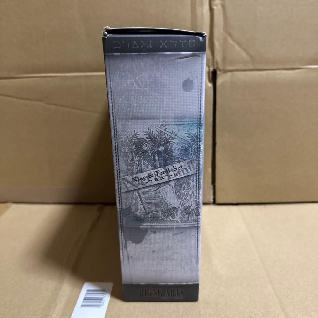 サントス BRING ARTS(ブリングアーツ) ニーア&エミール