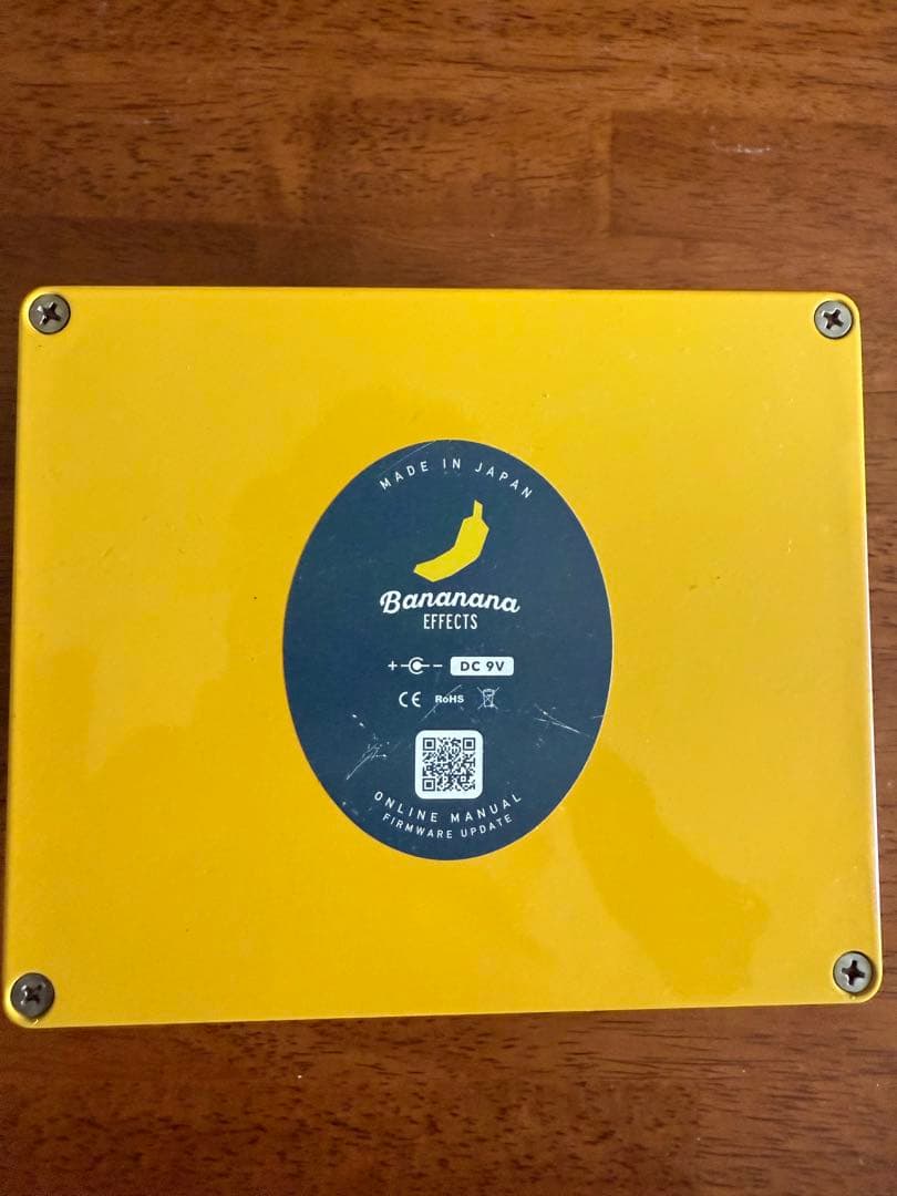 ギター BANANANA EFFECTS TARARIRA