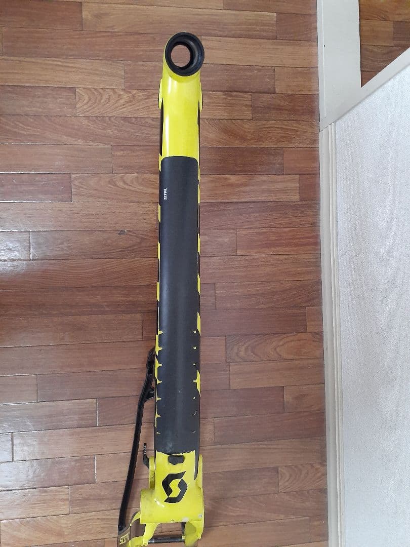 SCOTT SPARK RC COMPフレーム Mサイズ イエロー/ブラック