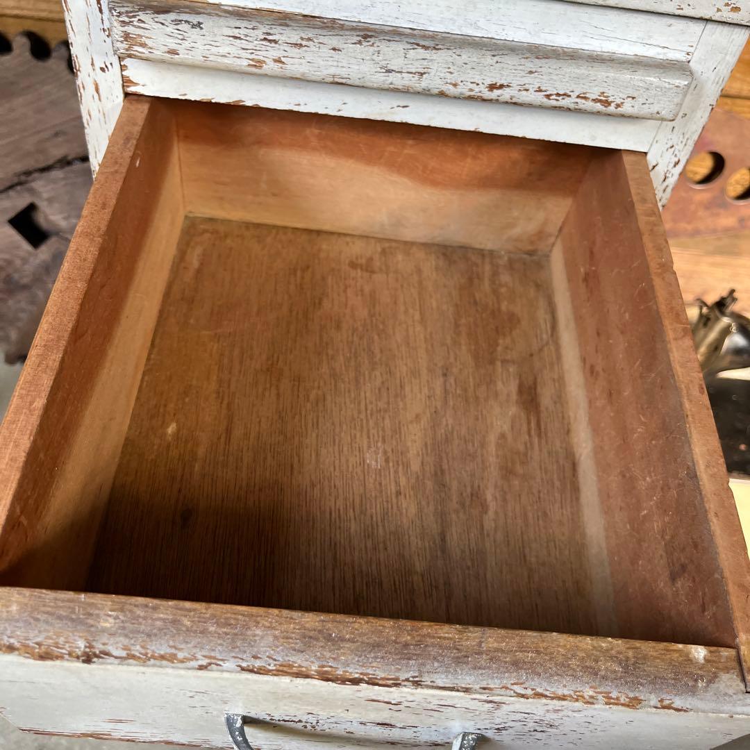 アンティークシャビーな棚台