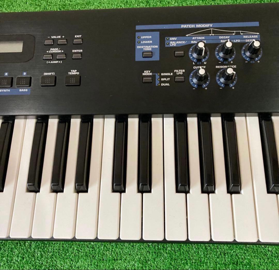 Roland JUNO-D 61鍵 シンセサイザー ソフトケース付き