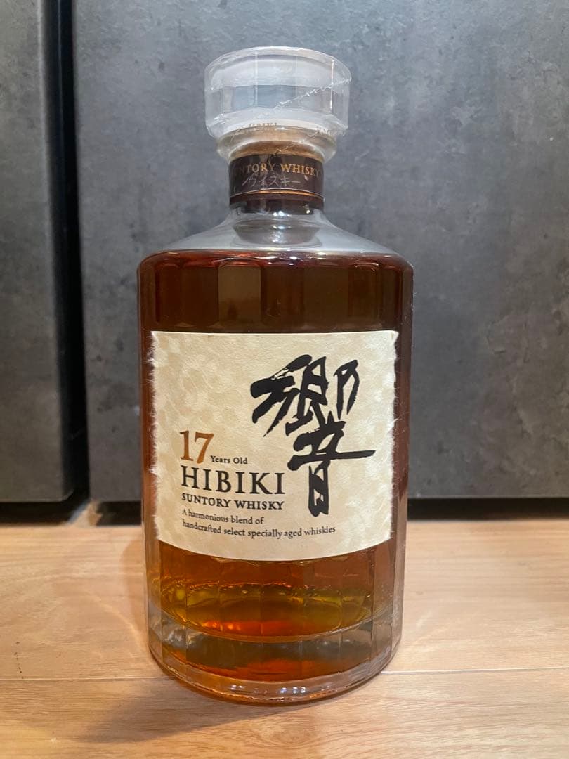 専用です】響　Hibiki 17年　サントリーウィスキー　 700ml 未開封