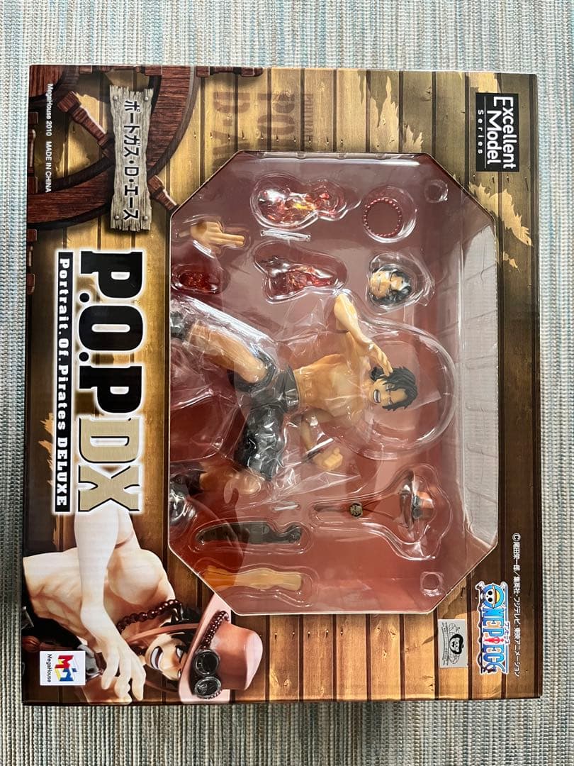 ワンピースフィギュア　エース　pop DX ニカ　ギア5 その他3体まとめ売り