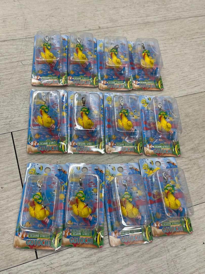 希少 当時物 セサミストリート 水族館 ファスナーマスコット 24個 05年